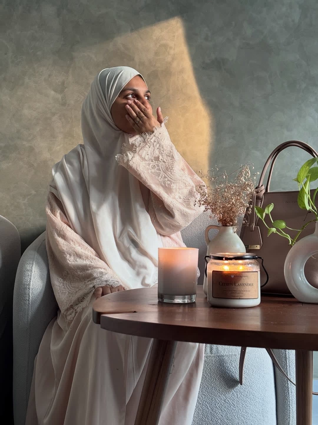 Nisa lace abaya featured look